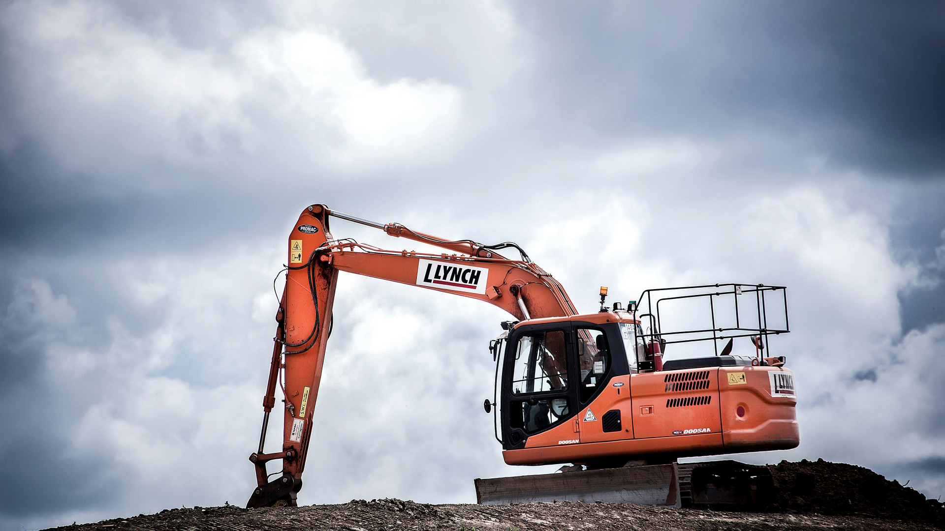 Machines de chantier : deux raisons de préférer la location en 2024